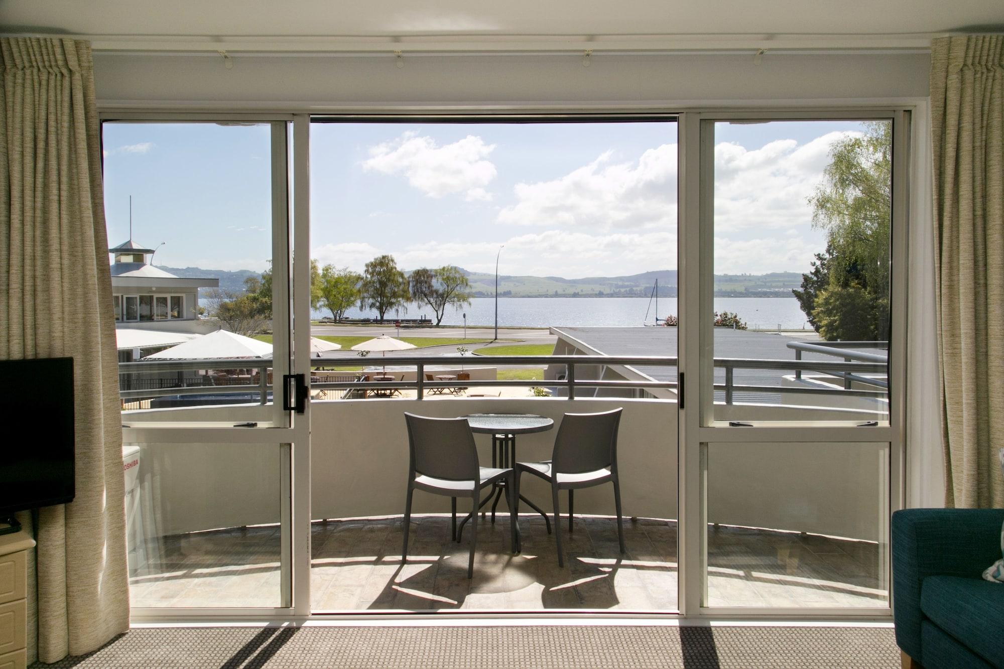 Anchorage Resort Taupo Nz Extérieur photo