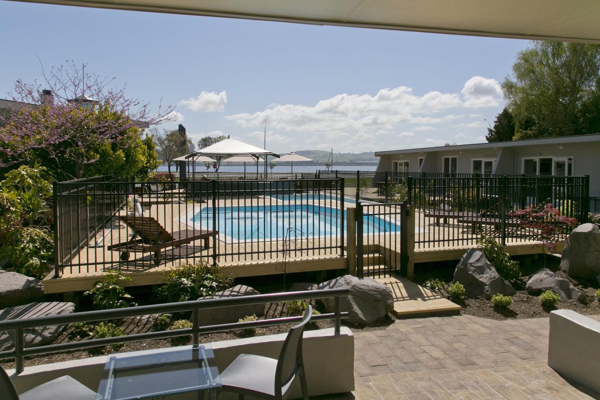 Anchorage Resort Taupo Nz Extérieur photo
