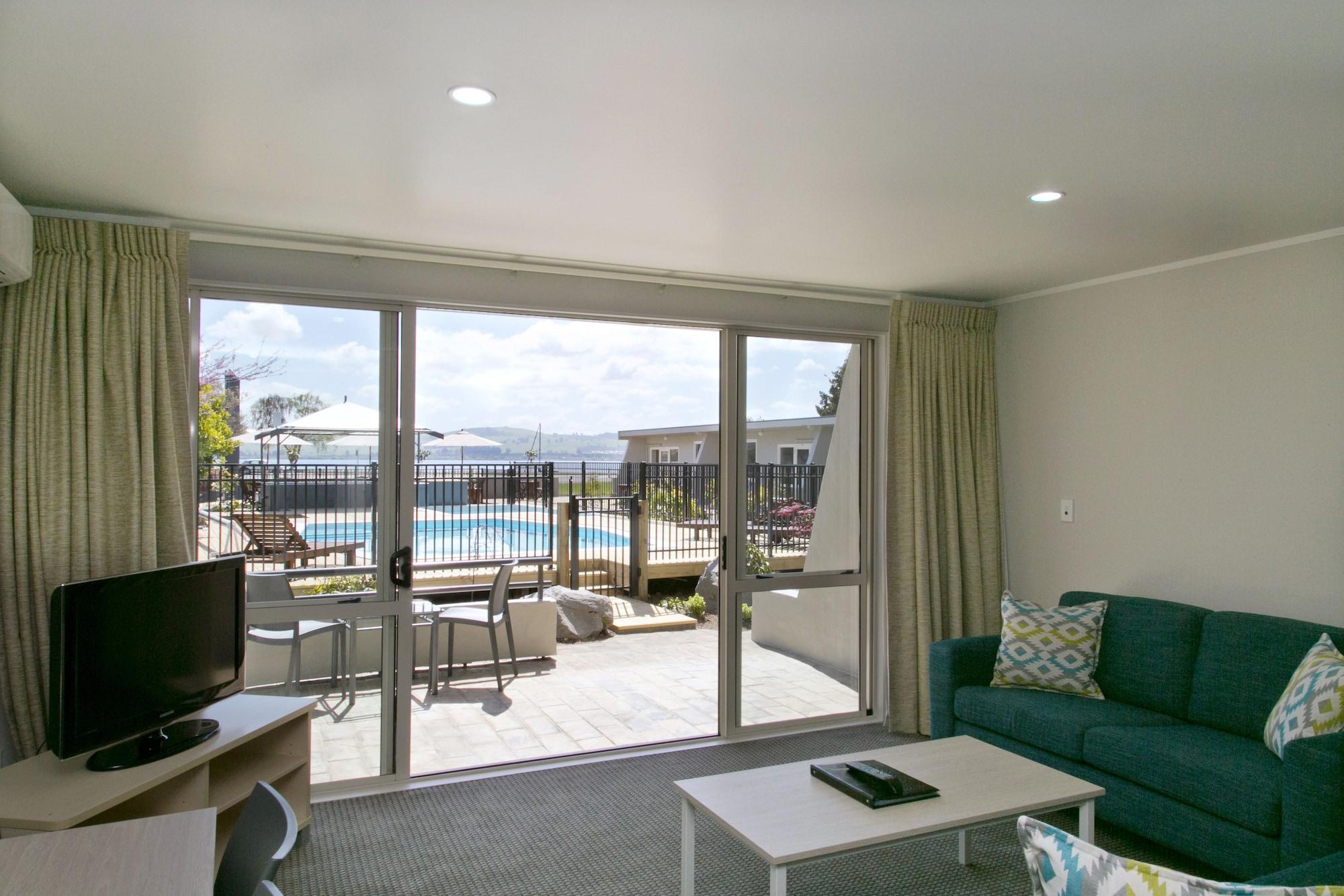 Anchorage Resort Taupo Nz Extérieur photo
